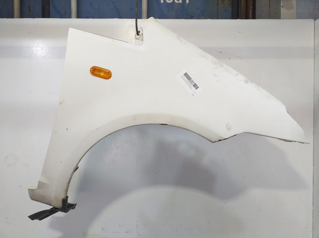 Błotnik przedni prawy 1474083 FORD