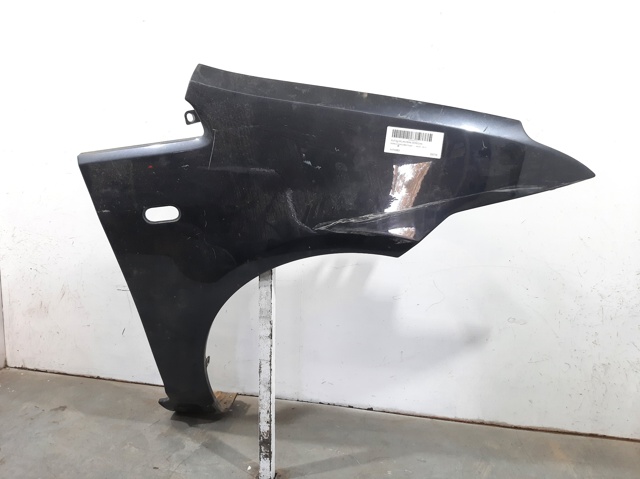 Błotnik przedni prawy 1474083 FORD