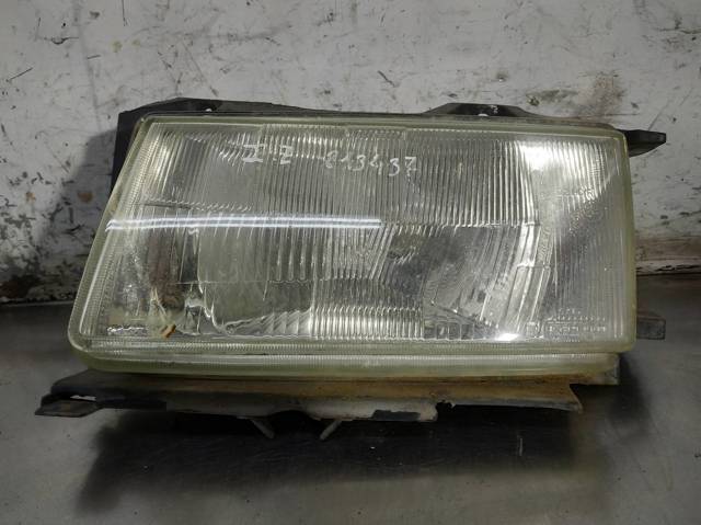Reflektor lewy 1474268080 PEUGEOT