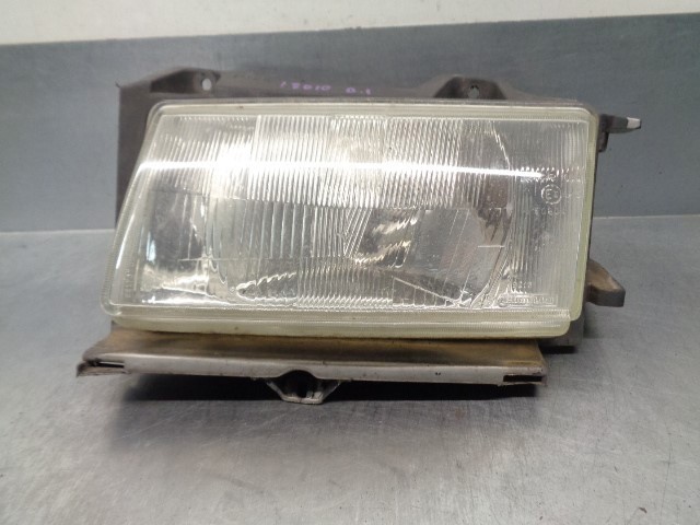 Reflektor lewy 1474268080 PEUGEOT