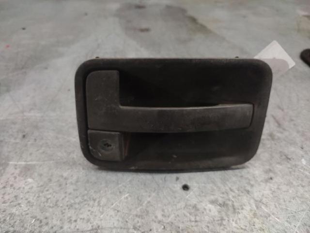 Klamka drzwi przednich zewnętrzna prawa 1476387077 PEUGEOT