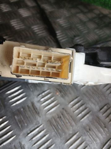 Mechanizm podnoszenia szyby drzwi przednich prawych 1485311080 PEUGEOT