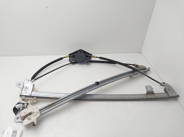 Mechanizm podnoszenia szyby drzwi przednich prawych 1485311080 PEUGEOT