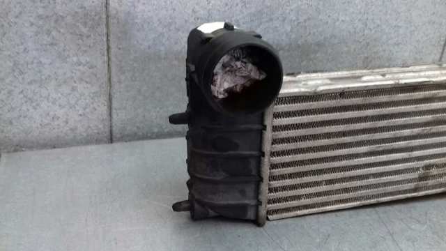 Chłodnica intercoolera 1489396080 PEUGEOT