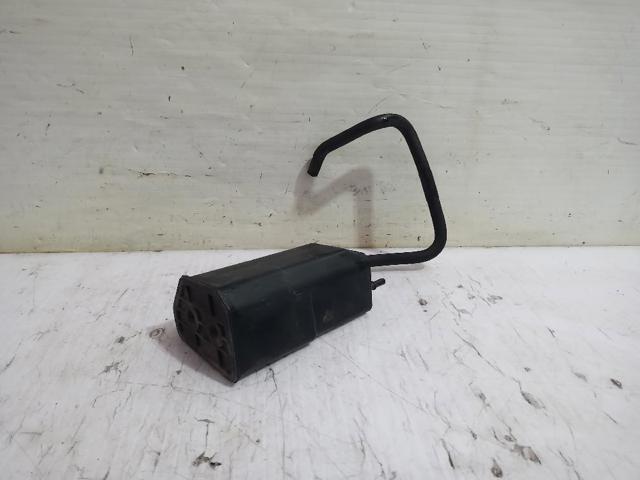 POCHŁANIACZ PAR PALIWA Nissan Note E11