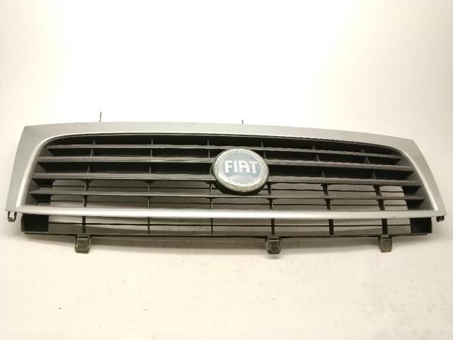 Atrapa chłodnicy 1497652898 FIAT