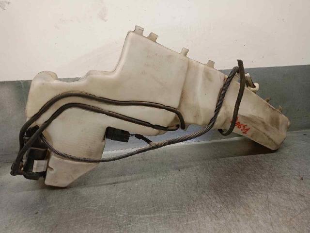 Zbiornik spryskiwaczy Ford Focus