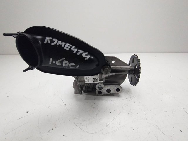 Pompa oleju 150001650R NISSAN