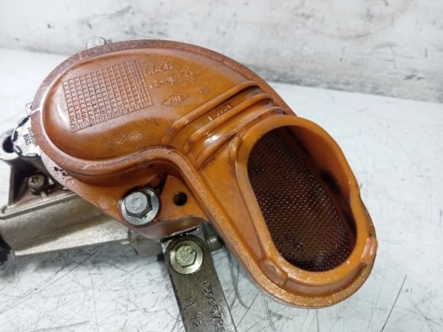Pompa oleju Renault CAPTUR 2 HF