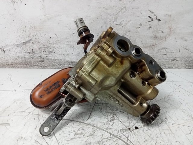 Pompa oleju Renault CAPTUR 2 HF