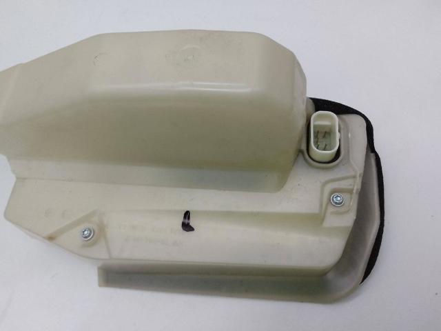 Kupić Model 3 5YJ3