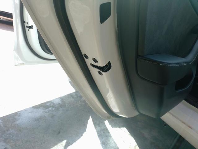 Tesla Model 3 (5YJ3)