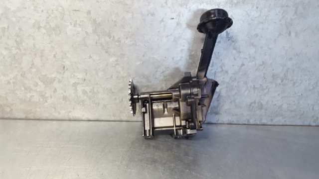 Pompa oleju 150103110R RENAULT