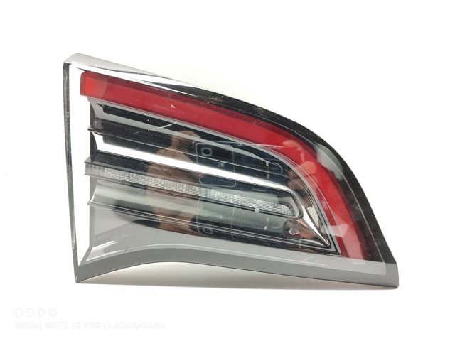 Lampa tylna Tesla Model 3