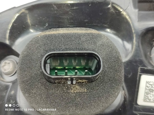 150208800B Tesla