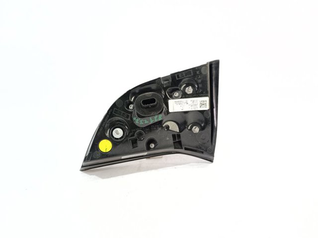 150208800B Tesla