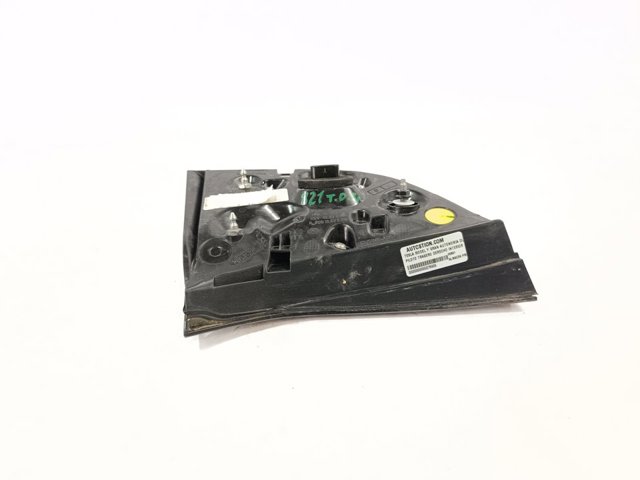 150208900B Tesla