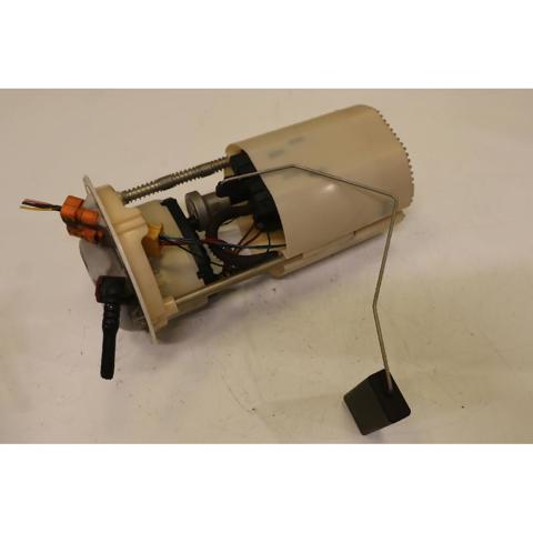 Moduł pompy paliwowej z czujnikiem poziomu paliwa Suzuki Swift 3 RS