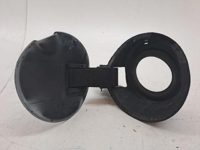 Klapka wlewu paliwa Peugeot 308 1 4A, 4C