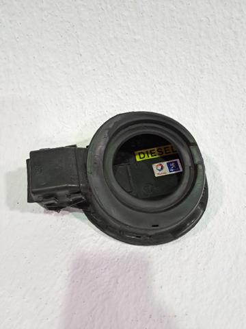 Klapka wlewu paliwa Peugeot 308 1 4A, 4C