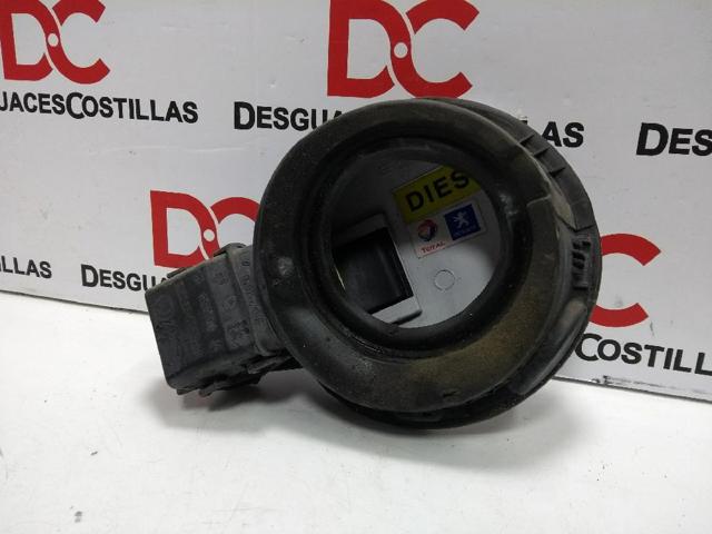 Klapka wlewu paliwa Peugeot 308 1 4A, 4C