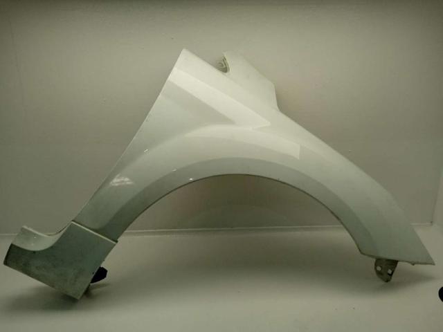 Błotnik przedni prawy 1521596 FORD