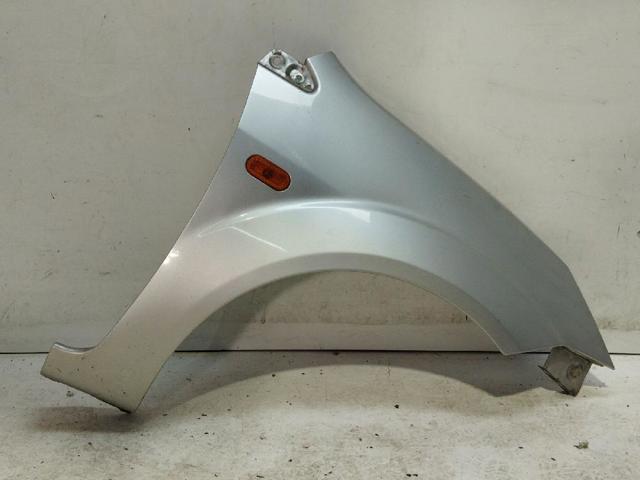Błotnik przedni prawy 1528047 FORD