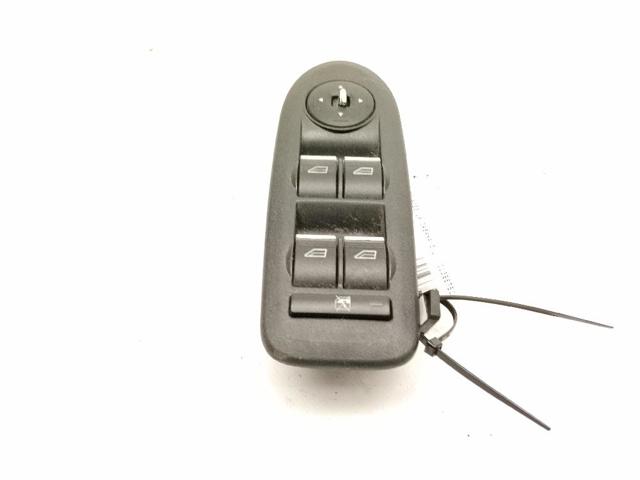 1547152 Ford
