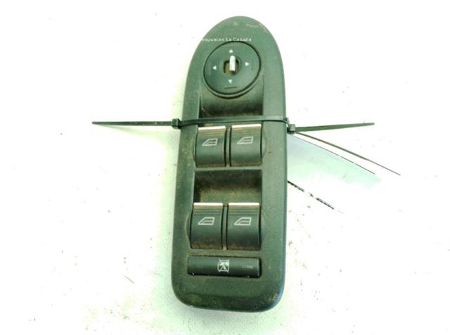1547152 Ford