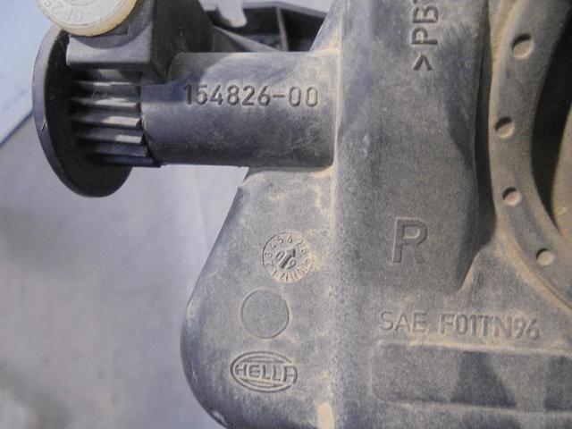 Lampa przeciwmgielna prawa 15482600 MERCEDES