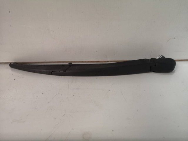 Ramię wycieraczki szyby tylnej 1554050 FORD