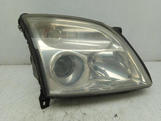 Reflektor prawy 15588800 OPEL