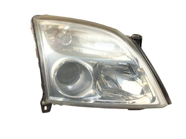 Reflektor prawy 15588800 OPEL