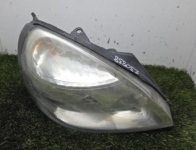 Reflektor prawy 15601800RE RENAULT