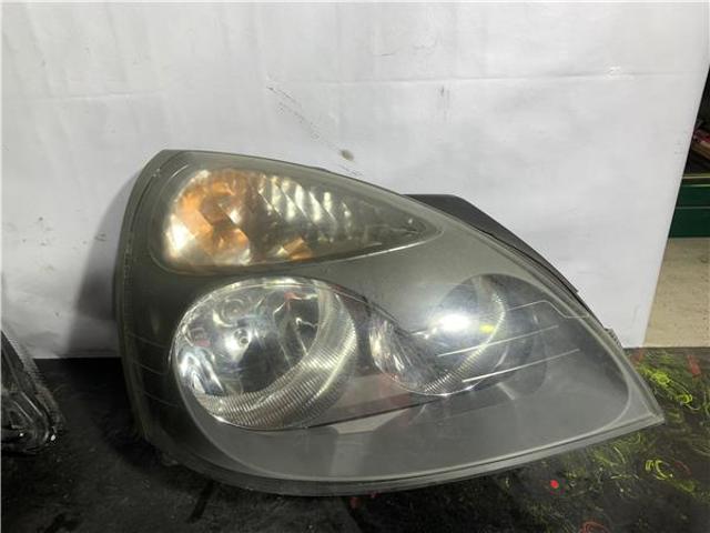 Reflektor prawy 15601800RE RENAULT