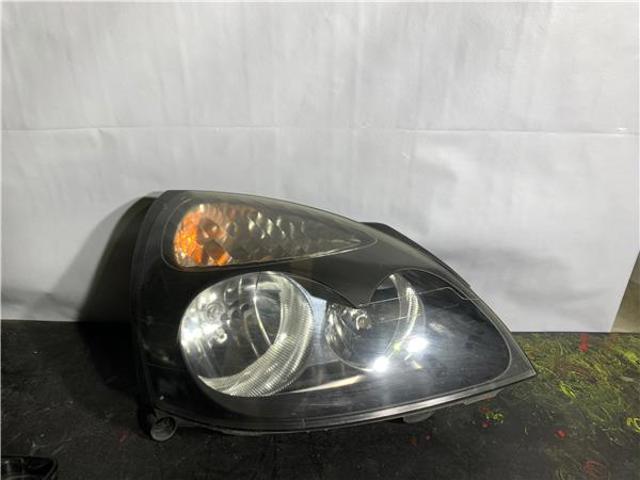 Reflektor prawy 15601800RE RENAULT