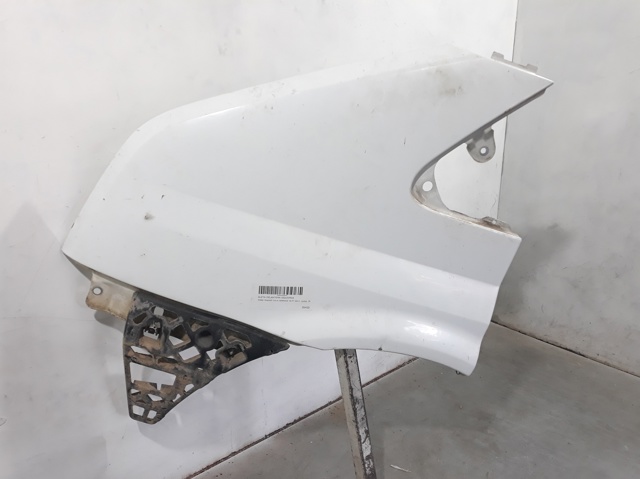Błotnik przedni lewy 1561051 FORD