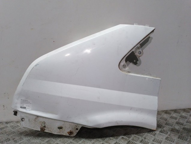 Błotnik przedni lewy 1561051 FORD