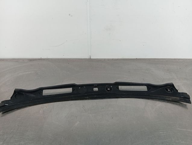 15677210 BMW