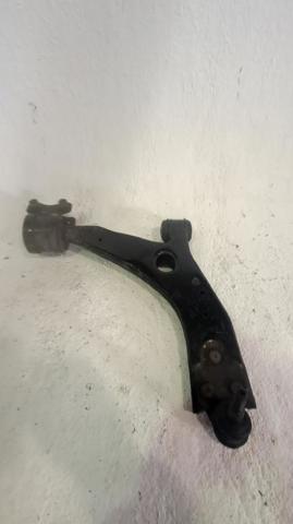 Wahacz zawieszenia przedniego dolny prawy 1570284 FORD