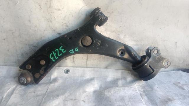 Wahacz zawieszenia przedniego dolny prawy 1570284 FORD