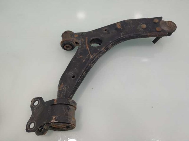 Wahacz zawieszenia przedniego dolny lewy 1570285 FORD