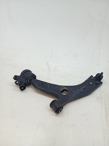 Wahacz zawieszenia przedniego dolny lewy 1570285 FORD