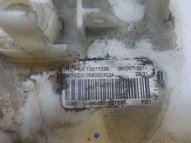 Moduł pompy paliwowej z czujnikiem poziomu paliwa 15776410 OPEL