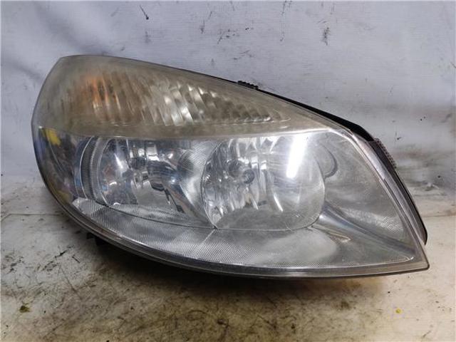 Reflektor prawy 15810400RE RENAULT