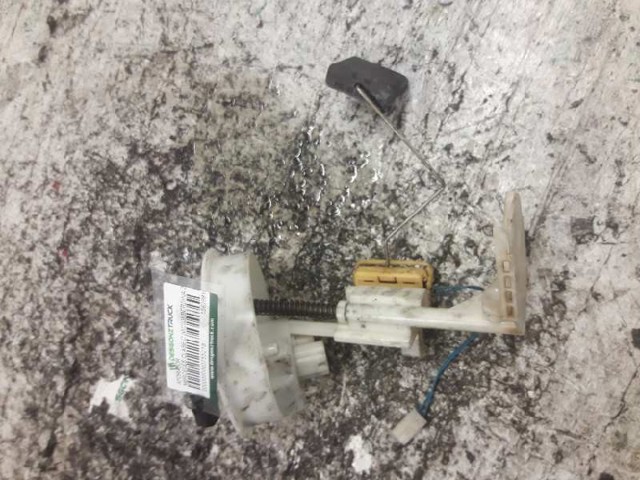Czujnik poziomu paliwa w zbiorniku 1582881000 MERCEDES