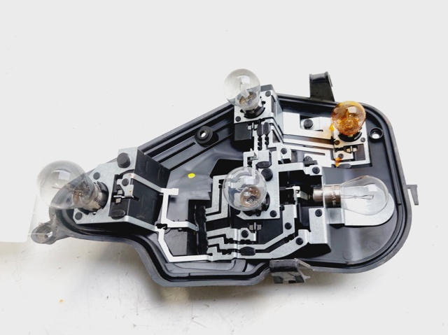 Lampa zespolona tylna prawa 159728 OPEL