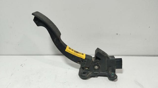 Pedał przyspieszenia (gazu) 1600A102 MITSUBISHI