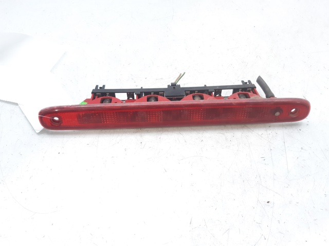 Lampa stop tylna dodatkowa 1606372780 PEUGEOT