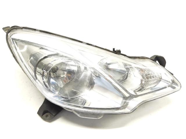 Reflektor prawy 1606930080 PEUGEOT